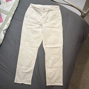 Cream Utility Straight Leg Pants – Size 28 (Size 6) – High rise